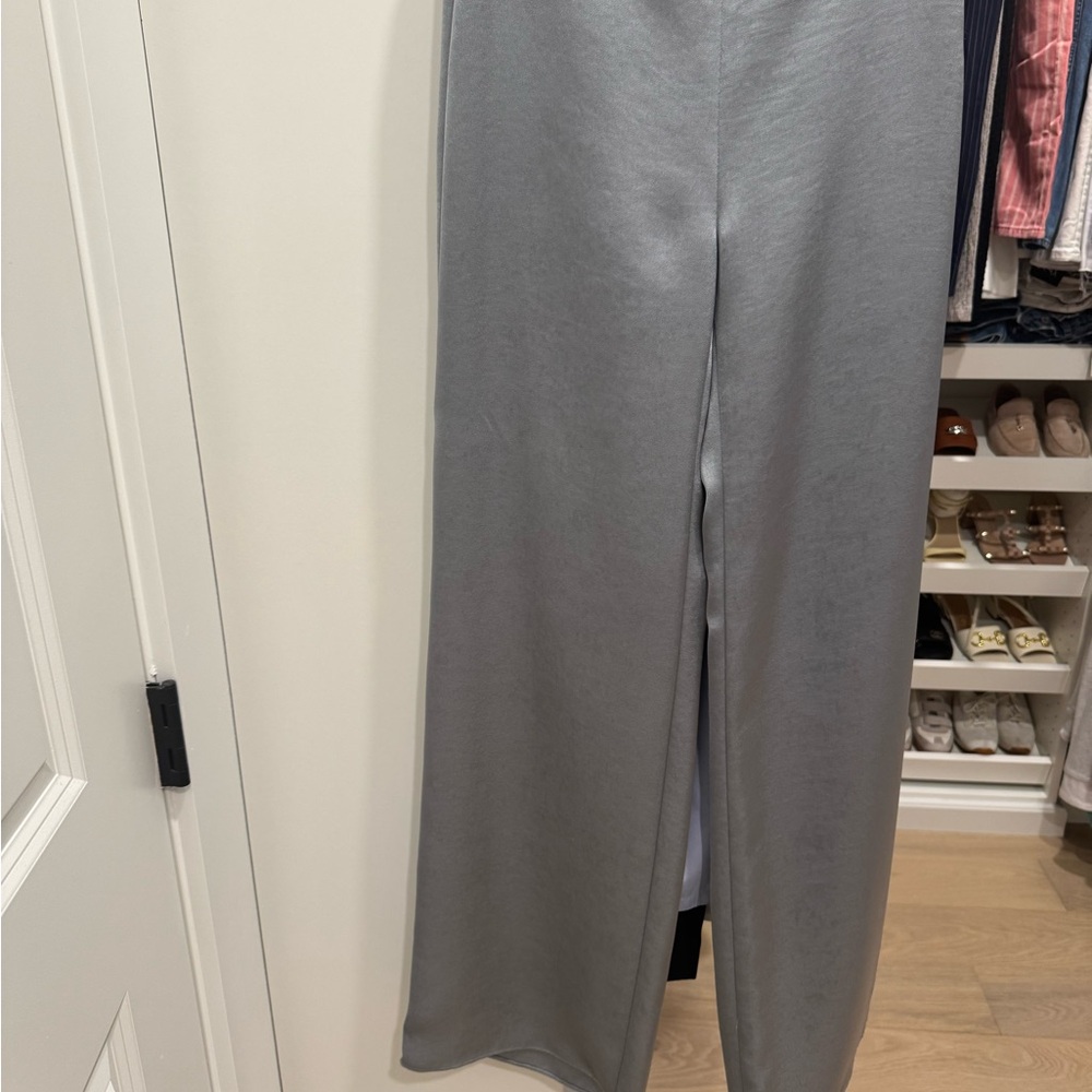 Vince High-Waist Satin Flare Pant
V915522194